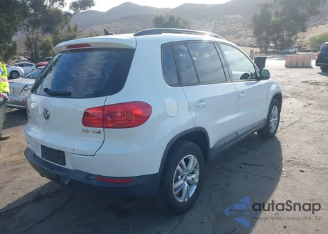 2015 Volkswagen Tiguan S z USA, uszkodzony, nr VIN WVGAV7AX0FW569507